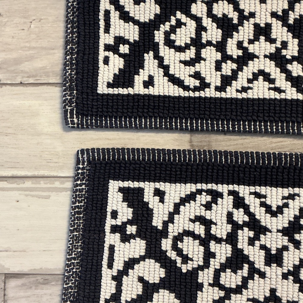 Threshold Navy and White Textured Rug - Picture 5 of 6